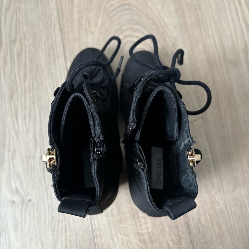 Black Lace-Up Ankle Boots size 6 - Picture 7 of 7